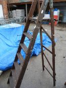 6 Tread Wooden Step Ladder