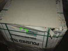 *32 Packs of Four Lindos 