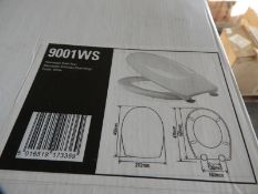 *Thermoset Toilet Seat with Adjustable Stainless S