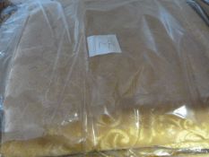 *26 Gold Brocade 108