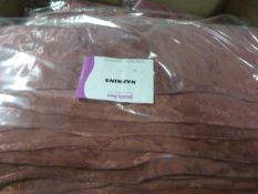 *430+ Ruby Red Napkins