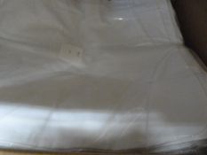 *20 White & 40 Ivory Polycotton Chair Covers