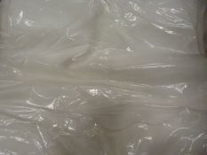 *70 Ivory Polycotton Chair Covers