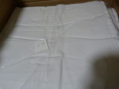 *80 White Polycotton Chair Covers