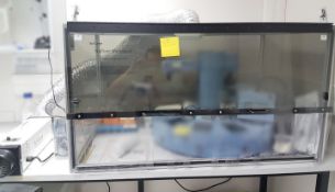 1 x Scigene NoZone WS Workspace Enclosure With NoZone Ozone Scrubber - Ref: ID005