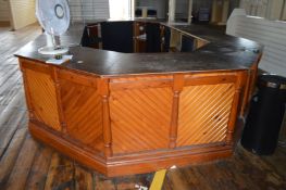 1 x Four Sided Retail Counter in Pine Wood - H93 x W460 x D286 cms - Ref BB1765 2F - CL351 -