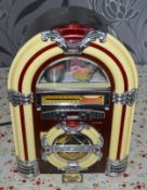 1 x Steepletone CD RK MINI Jukebox Style CD Player / Radio - Ref BB1744 TF - CL351 - Location: Chorl