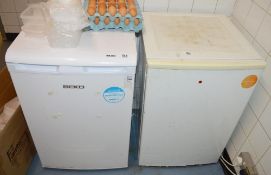 2 x Under Counter Appliances to Include Freezer and Refrigerator - Contents Not Included - Ref BB200