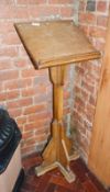 1 x Vintage Oak Church Lectern - H127 x W48 cms - Ref BB572 TFF - CL351 - Location: Chorley PR6