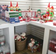 Approx 90 x Assorted Items Of Christmas Resale Stock - Selection As Shown, Mostly Board Games And De