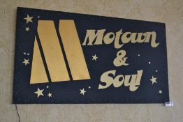 1 x Motown & Soul Illuminated Wall Plaque in Black and Gold - H90 x 50 cms - Ref BB587 TFF - CL351 -