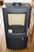 1 x Varde Ovne Uniq 1 5kw Woodburning Stove - Ex Display - RRP £1,549 - H102 x W48 x D38 cms - Ref