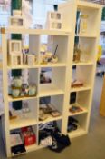 2 x White Cube Shelf Units - Ref BB000 GFF - CL351 - Location: Chorley PR6 Please note that the