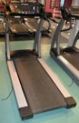 1 x True Fitness Commercial Treadmill With Heart Rate Control - Dimensions:L200 x W85 x H150cm -