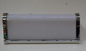 1 x CHELSOM Ornate Wall Light Fitting In A Gold Finish - Dimensions: H19/L23cm - New/Unused boxed st