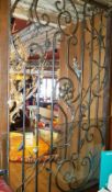 1 x Iron Partition Panel With Floral Design - H150 x W100 x D5 cms - CL363 - Location: Stevenage SG1