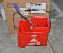 1 x Jantex 20 Litre Mop Bucket and Wringer - Unused - Red - CL363 - Location: Stevenage SG1