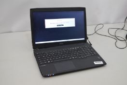 1 x Fujitsu LIFEBOOK A514 15.6-Inch Laptop Computer - Ref HK200