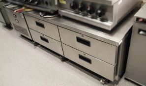 1 x Foster Commercial 4-Drawer Refrigerated Unit In Stainless Steel - Dimensions: W190 x D80 x H65cm