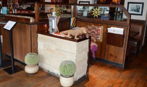 1 x Restaurant Reception Area With Adjoining Booth Seating Area - CL367 - Ref CQ-FB205 - Location: M