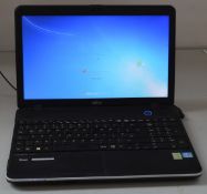1 x Fujitsu 15.6-inch Lifebook A512 Laptop Computer - Ref TP343
