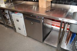 1 x Stainless Steel Preparation Bench - H92 x W162 x D76 cms - Ref NC349 - CL390 - Location: