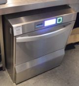 1 x Winterhalter UC-M Commercial Backbar Glass Washer With Stainless Steel Finish - H75 x W60 x