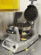 1 x Waring Commercial Double Belgian Wafflemaker - Model WW200K - RRP £290 - Ref FB161 - CL357 -