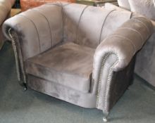 1 x Luxurious Dark Grey Plush Velvet Single Seater Sofa. One stylish and soft velvet single seater s