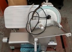 1 x Sure Commercial 35cm Meat Slicer Model SSG350MTN - Ref RC132 - CL232 - Location: Altrincham WA14