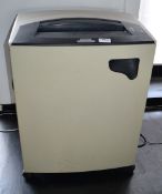 1 x Fellows POWERSHRED Large Office Cross Cut Paper Shredder - Model: C-380C