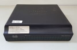1 x Cisco 1941 Integrated Services Router - Ref BY108