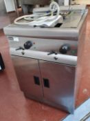 1 x Lincat J12 Twin Basket Fryer With 3 Phase Power and Stainless Steel Exterior - CL435-