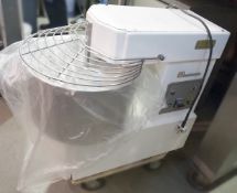 1 x Colosseum Mecnosud IM25M Commercial Spiral Pizza Dough Mixer - CL421