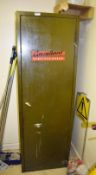 1 x Vintage Steel Storage Cabinet With Brass Handle in Green - H181 x W61 x D40 cms - Ref VM229 B2 -