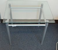 1 x Glass Side Table - Ref: VM370 - CL409 - Location: Wakefield WF16