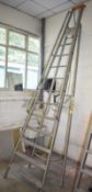1 x Set of Tripod Gardening Ladders - H360 x W86 cms - Ref VM135 B2 - CL409 - Location: Wakefield