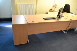 1 x Office Desk And Pedestal Finished In Beech - Ref: VM502 - CL409 - Location: Wakefield WF16