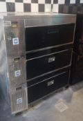 1 x ADANDE 3-Drawer Fridge Unit - Location: London WC2H