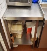 1 x Stainless Steel Prep Bench With Undershelf - H89 x W84 x D56 cms - Ref FE118 - CL499 - Location: