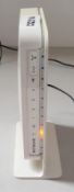 1 x NETGEAR WNR2200-100UKS N300 Wireless Cable Router - Ref CQ314 - CL011 - Location: Altrincham WA1