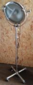 1 x Chrome Frame Portable Beauty Lamp With Adjustable Head - Ref BY265 - H160 / L40 / W40cm - CL427