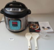 1 x Instant Pot Duo 7 in 1 Electric Pressure Cooker, 6Q / 5.7L 220-240v - Ref CBU94