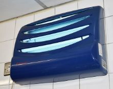1 x Rentokill Flyer Zapper in Blue - 240v - Ref C516 - CL461 - Location: London W3