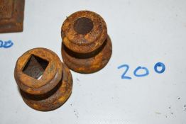 200 x Iron Collars - CL464 - Location: Liverpool L19 - Used