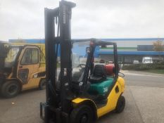 Komatsu FG25T-16R Gas Forklift
