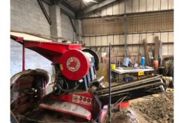 Red Rhino Mini Crusher 3000 MultiformIn working order