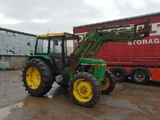 john deere 2140 tractor with loader