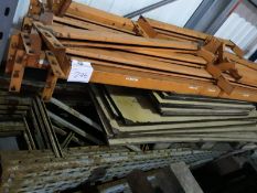 INDUSTRIAL RACKING 5 NO UPRIGHTS & 20 CROSS BEAMS