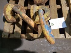 2 NO 15 TONNE SWIVEL LIFTING RING